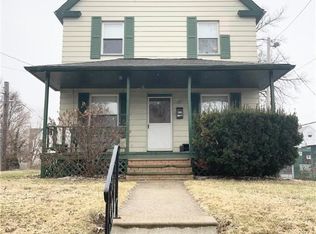 3521 Mobile Ct, Cleveland, OH