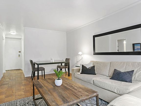 2nd image of 153 E 57th St APT 15A