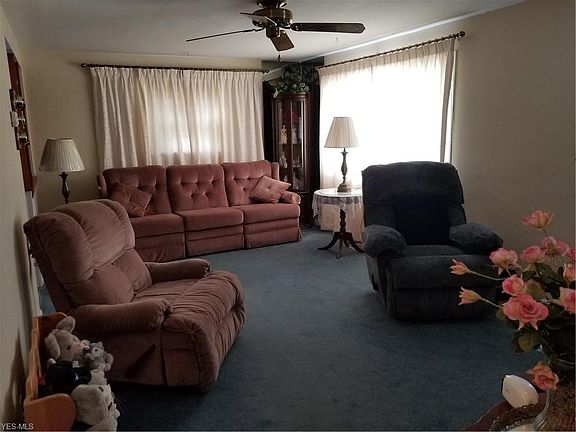 4th image of 3422 Grant St