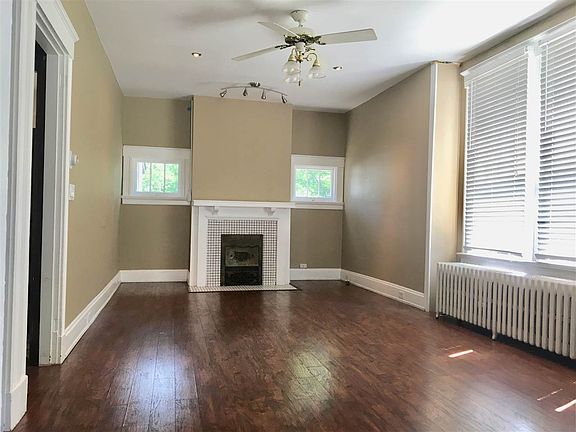 4th image of 3806 Glenn Ave