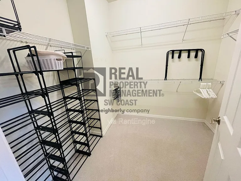10900 Glenhurst St — Photo 14