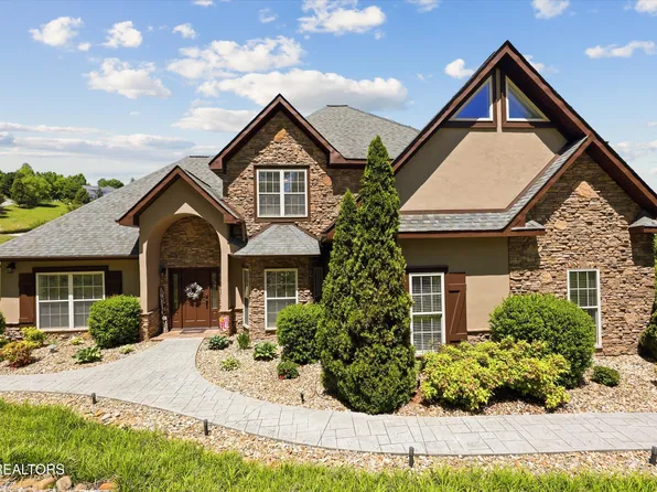 3419 Bentwood Dr, Kodak, TN 37764