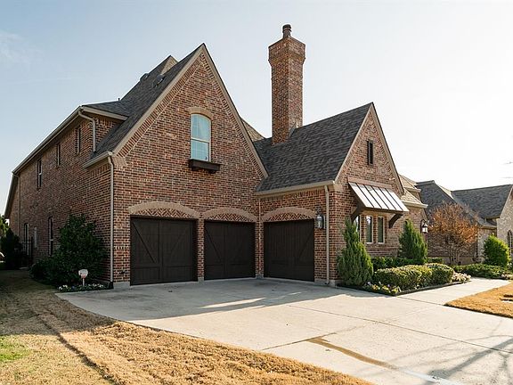 2nd image of 307 Paluxy Dr