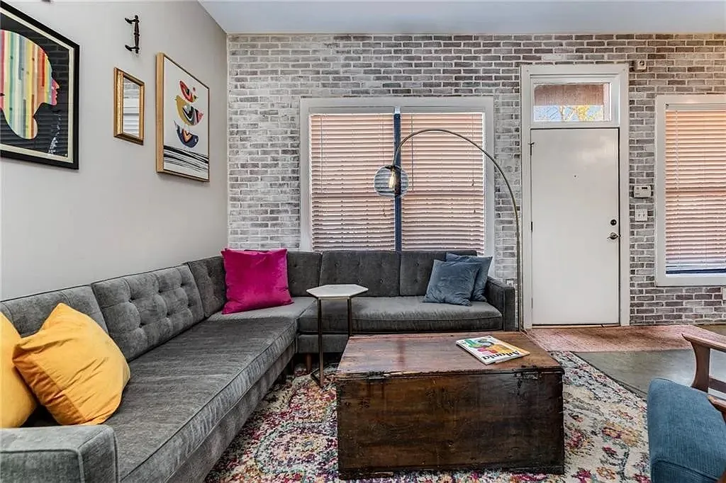 791 Wylie St SE — Photo 2