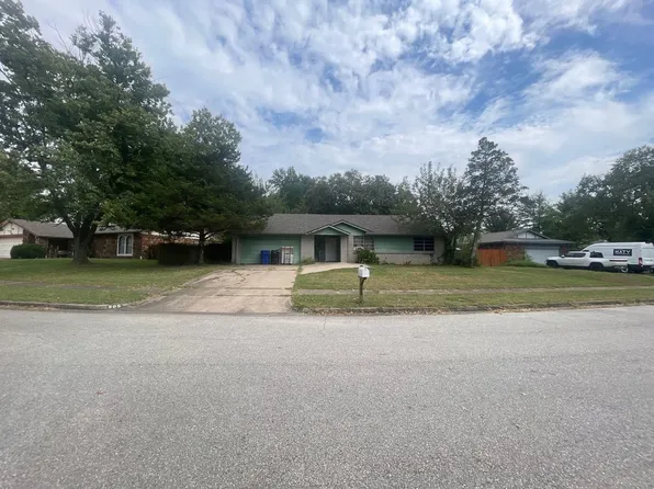 905 S 30th St, Broken Arrow, OK 74014