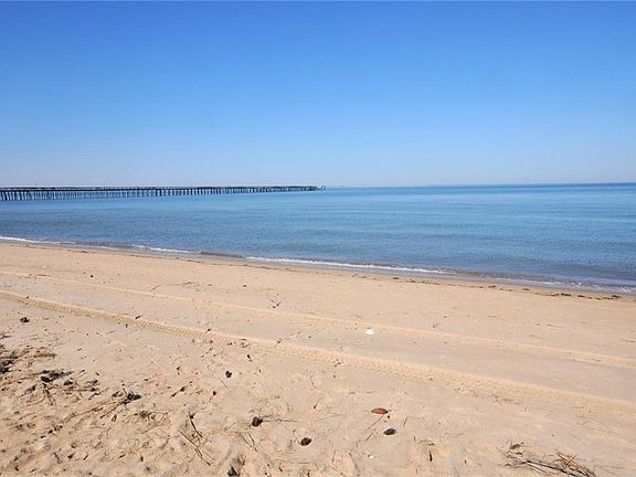 2nd image of 2317 Beach Haven Dr APT 204
