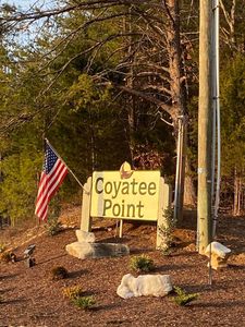 104 Coyatee Point Dr, Loudon, TN, 37774