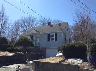 16 Marsh Ave, Worcester, MA 01605