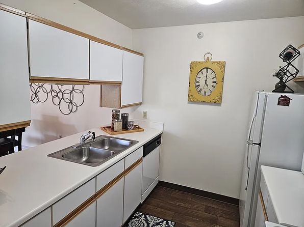 207 Raleigh Ct