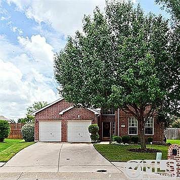 2nd image of 2901 Cypress Point Dr