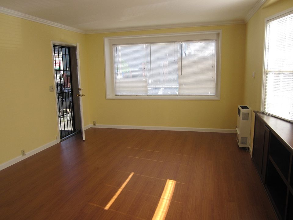 2nd image of 1245 2nd Ave
