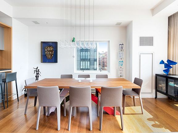 5th image of 311 West Broadway