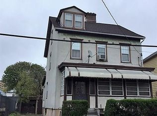 31 Charles St, New Rochelle, NY 10801