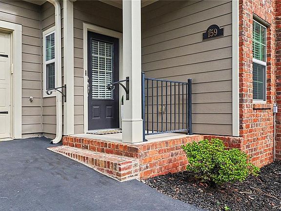 4th image of 159 Kendrick Farm Ln