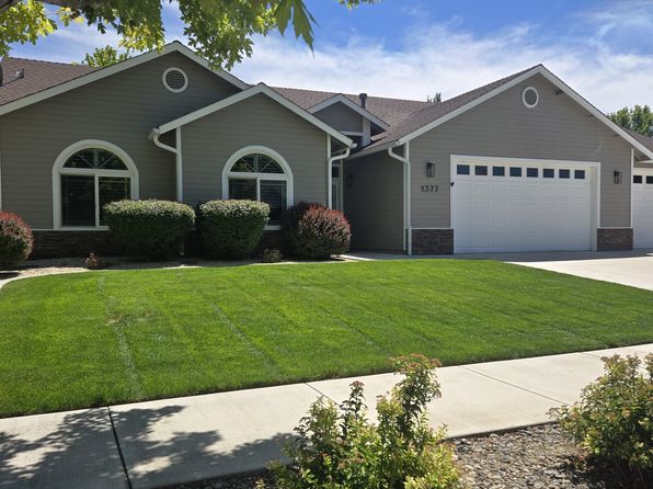 1377 Stodick Ln