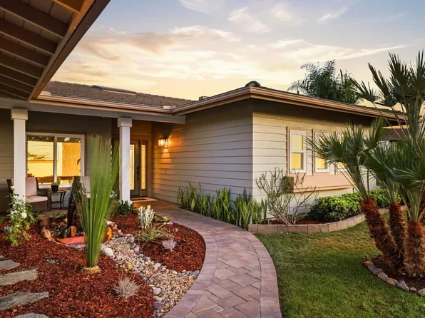 1356 Blackhawk Gln, Escondido, CA 92029