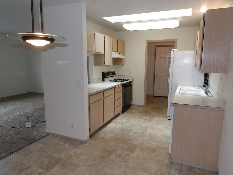 1st image of 815 N Terran Ct #B