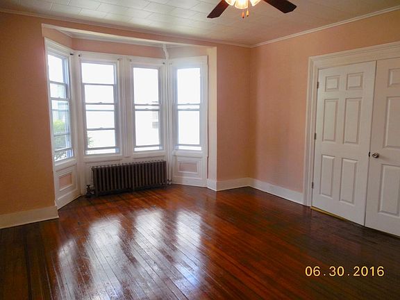 4th image of 55 Sussex St APT 1