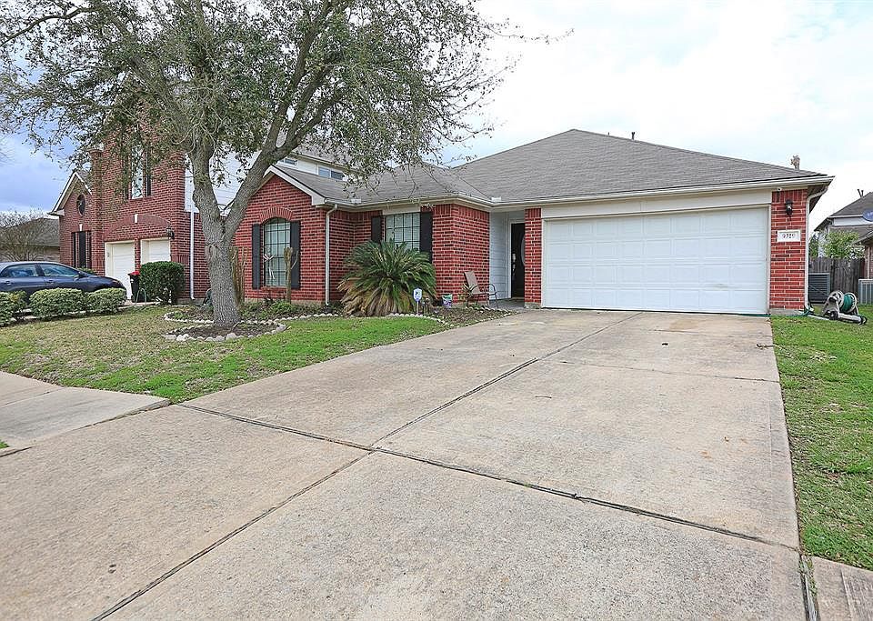 1st image of 9319 Eaglewood Shadow Ct