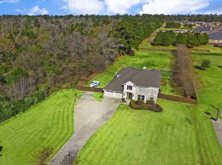 11720 Grandview Dr, Montgomery, TX 77356