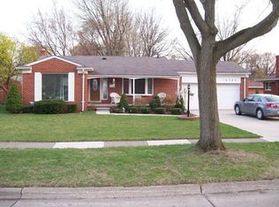 16345 Pollyanna St, Livonia, MI 48154