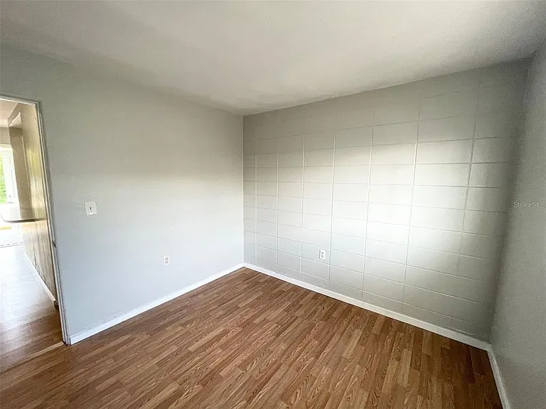 1341 W Point Dr #3 — Photo 13