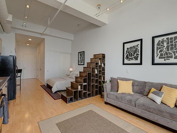4th image of 175 S Lake Ave Unit 312