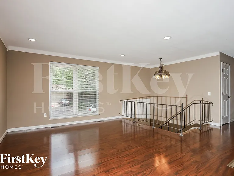 6161 Limbwood Ct — Photo 3