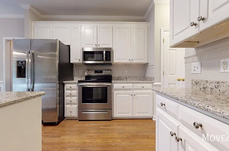 203 Rose Valley Woods Dr — Photo 3