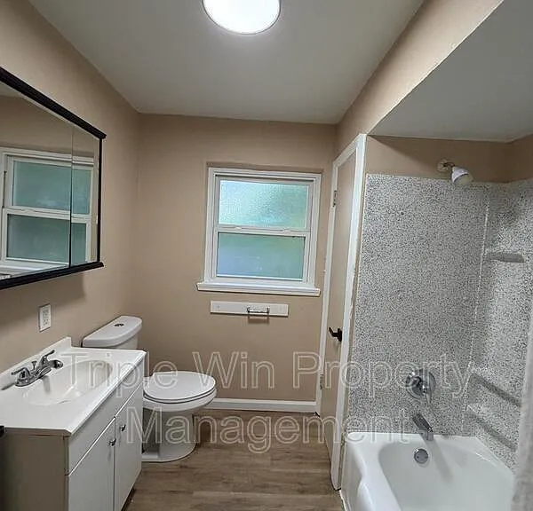 1911 Redman Rd — Photo 16