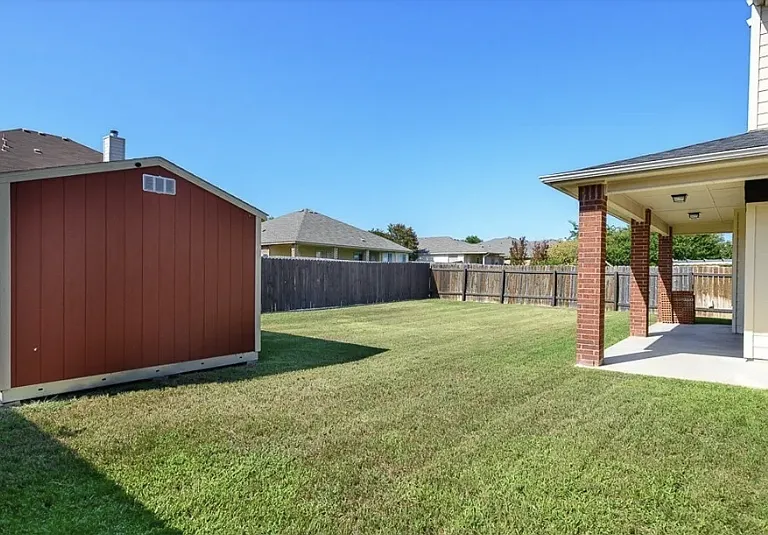 6201 Charlotte Ln — Photo 19