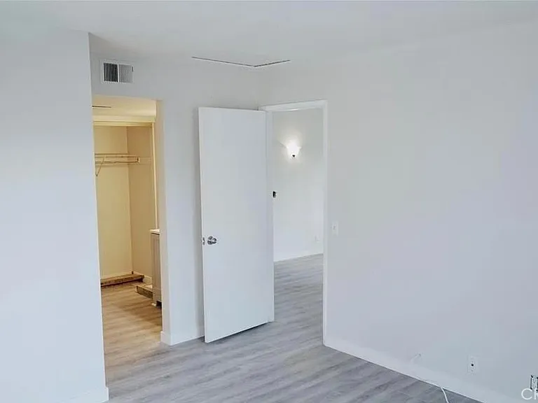 23232 Orange Ave #2 — Photo 2