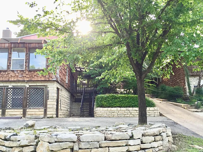 1700 E Side Dr #B — Photo 13