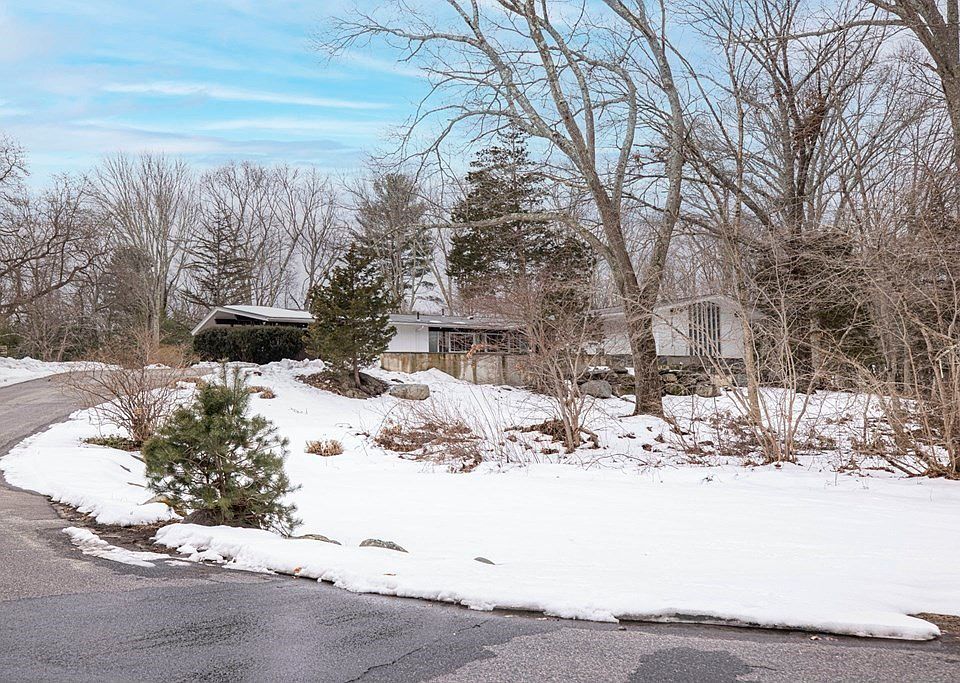 575 Wilmarth St, Attleboro, MA 02703 Zillow