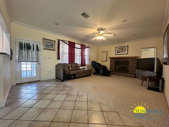 5th image of 503 Circle Dr