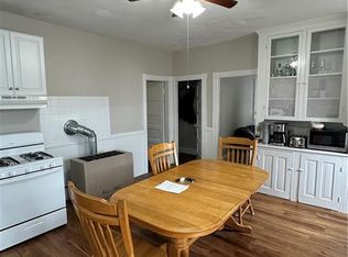 29 Prospect St #3, Bristol, RI 02809