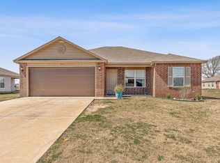 302 Cole Dr, Brookland, AR 72417