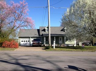 354 Jenkins Rd, Rossville, GA 30741