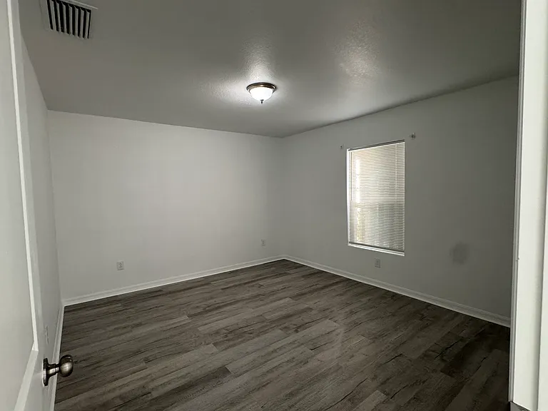 2173 Halblum St — Photo 16