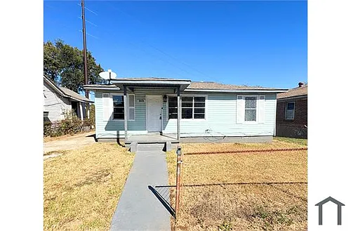 3435 33rd Pl N Photo 1
