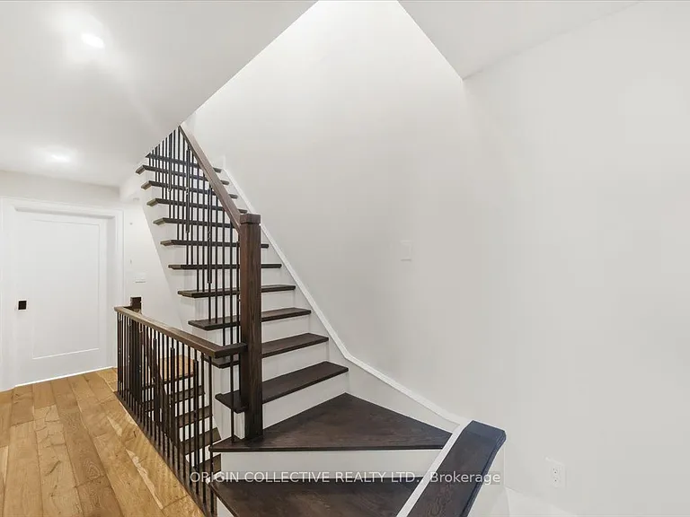 79 Wilson St E — Photo 15