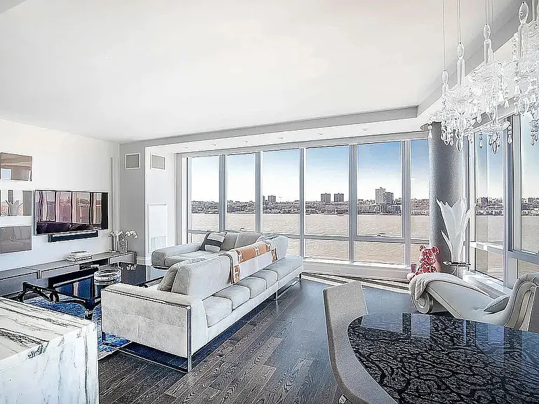 50 Riverside Blvd #15C — Photo 6