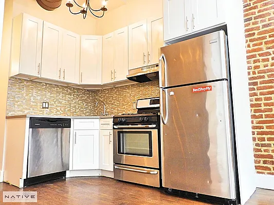 Rented by Native Real Estate LLC | media 11