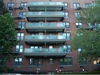 Sold by Advisors Realty Inc