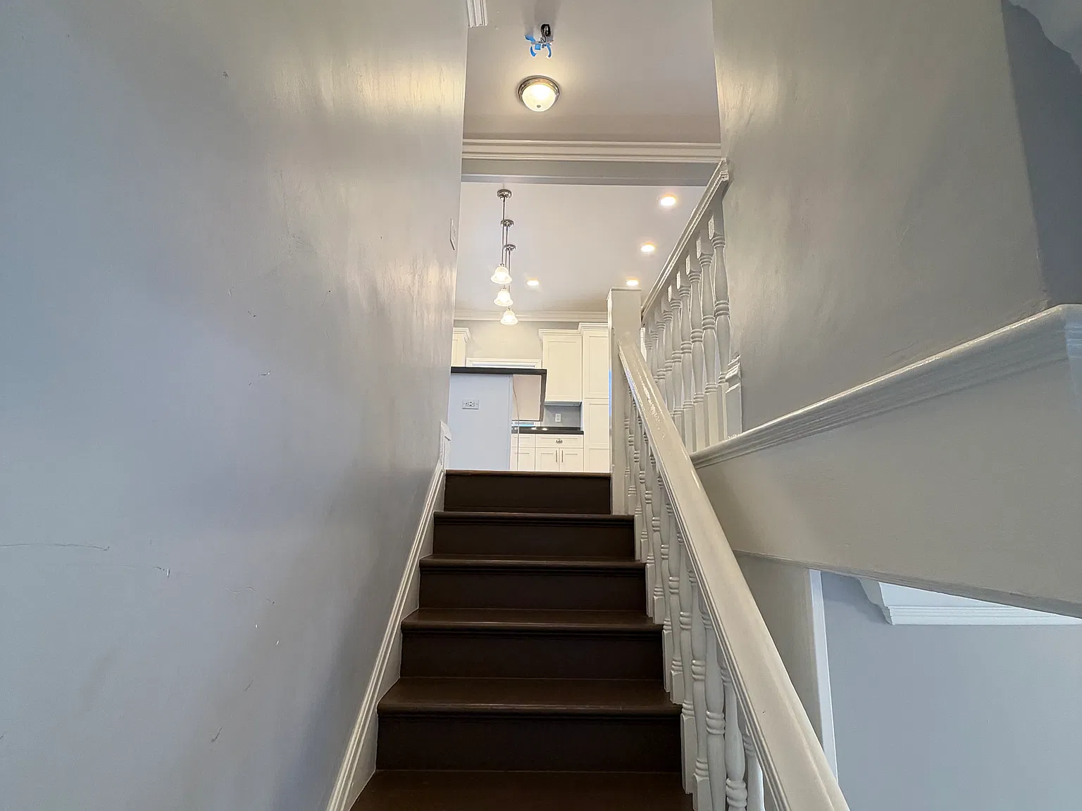 3 bed, 1200 sqft, $5,000 — Photo 3