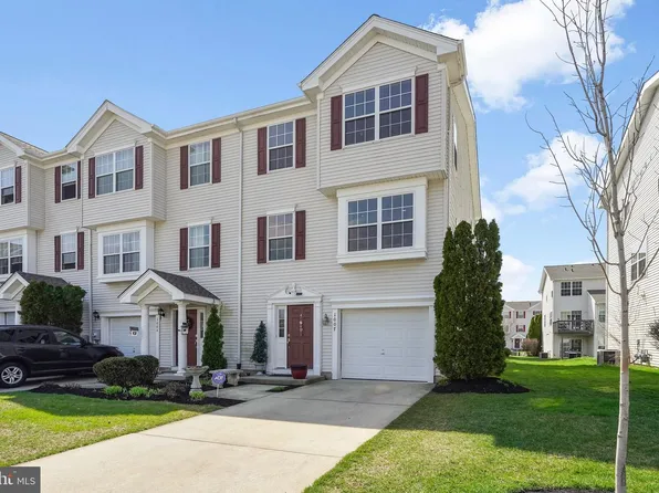 1007 Moore Rd, Thorofare, NJ 08086