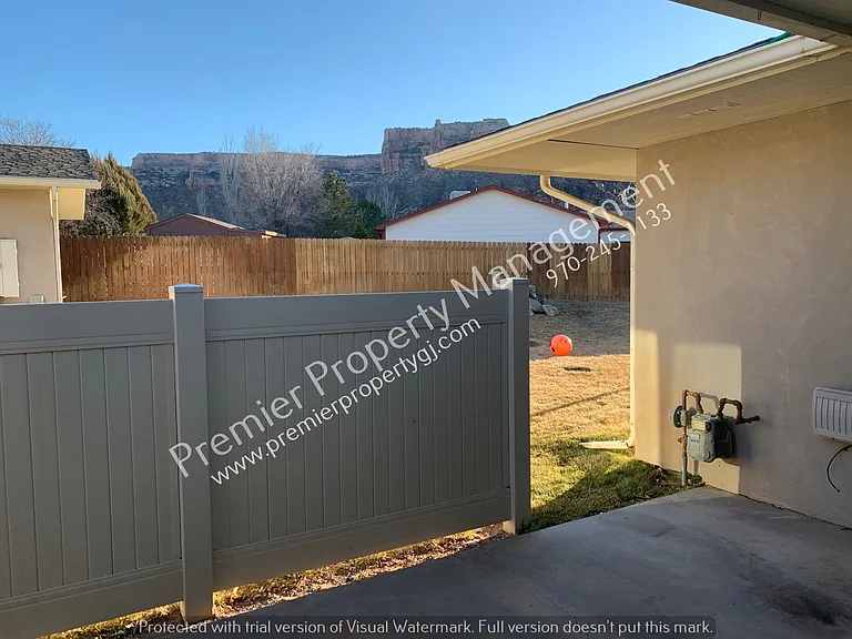 526 Rado Dr — Photo 17