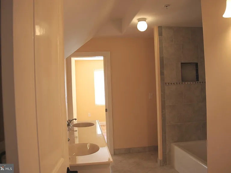 11432 Wollaston Cir — Photo 22