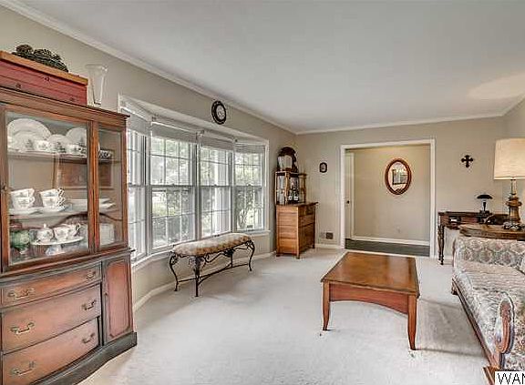 5th image of 312 Riverdale Dr
