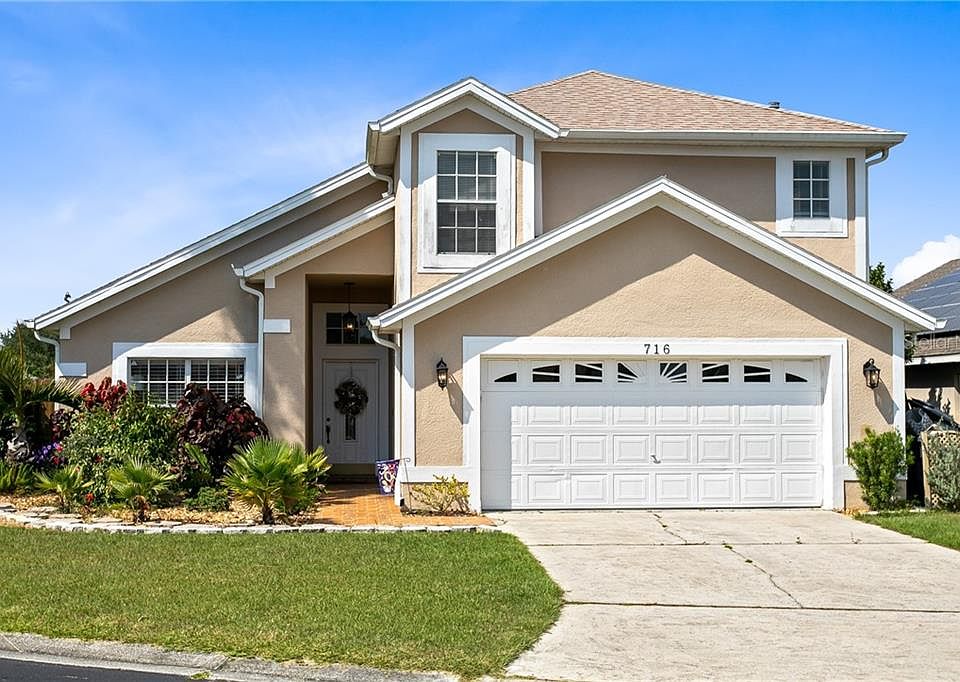 1st image of 716 Prince Charles Dr